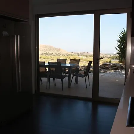 Casa Con Vistas En